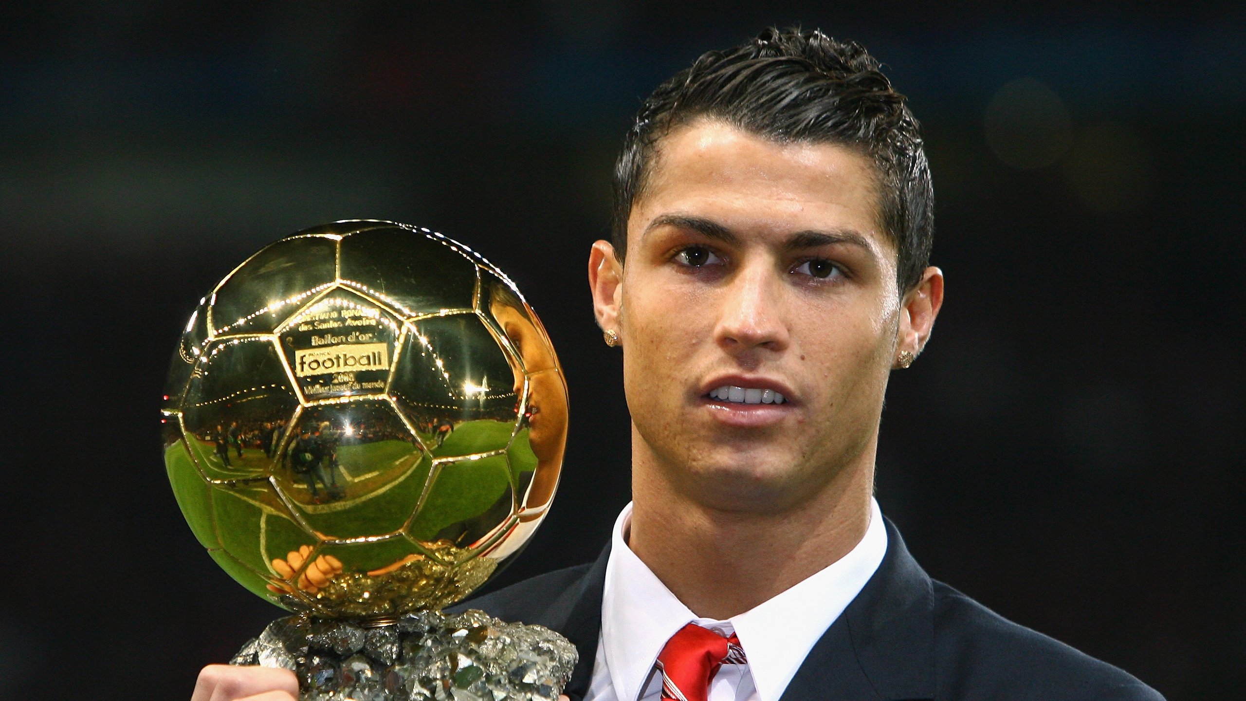 米兰体育足球-中超球队前锋个人能力训练加强,中国足球某前锋